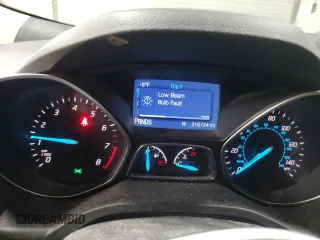 2015 Ford Escape SE with VIN 1FMCU0GX4FUC57258, listed as a Copart auction lot 51085685 with 216,724 mi miles and Salvage Title. Bid and sale history available at DreamBid. Image 9.