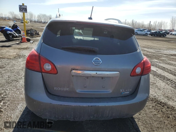 2011 Nissan Rogue S z VIN JN8AS5MV1BW258212, wystawiony jako Copart lot #52680415 z przebiegiem 180 321 mil mil oraz Szkoda całkowita • Salvage title. Historia ofert i sprzedaży dostępna na DreamBid. Obrazek 6.