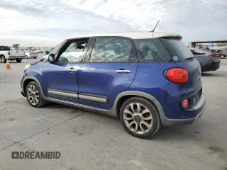 2015 FIAT 500L Urbana Trekking with VIN ZFBCFADH5FZ033732, listed as a Copart auction lot 82686434 with 90,690 mi miles and Clean Title. Bid and sale history available at carsss.com. Image 2.
