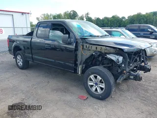 2017 Ford F-150 XL with VIN 1FTEX1EP6HFC55239, listed as a IAAI auction lot 40240069 with 47,715 mi miles. Bid and sale history available at carsss.com. Image 1.