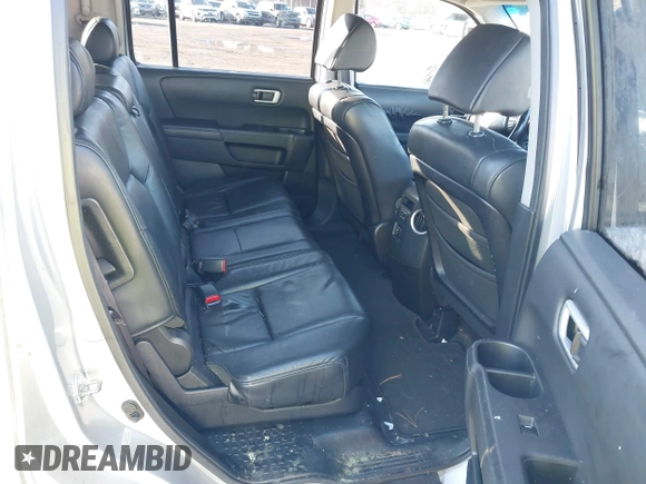 2010 Honda Pilot EX-L z VIN 5FNYF4H53AB006211, wystawiony jako IAAI lot #41824630 z przebiegiem 125 523 mil mil oraz . Historia ofert i sprzedaży dostępna na DreamBid. Obrazek 8.