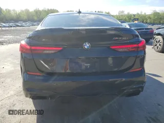 2021 BMW 2 Series M235i xDrive z VIN WBA13AL06M7G62370, wystawiony jako Copart lot #55484655 z przebiegiem 34 065 mil mil oraz Szkoda całkowita • Salvage title. Historia ofert i sprzedaży dostępna na DreamBid. Obrazek 6.