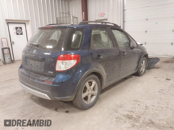 2008 Suzuki SX4 with VIN JS2YB413385107948, listed as a IAAI auction lot 41227517 with 153,163 mi miles. Bid and sale history available at carsss.com. Image 4.