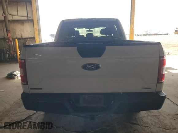 2020 Ford F-150 z VIN 1FTEW1P47LKE82266, wystawiony jako Copart lot #64144555 z przebiegiem 129 775 mil mil oraz Czysty tytuł • Clean title. Historia ofert i sprzedaży dostępna na DreamBid. Obrazek 6.