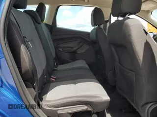2017 Ford Escape S z VIN 1FMCU0F75HUB65113, wystawiony jako Copart lot #59076655 z przebiegiem 117 844 mil mil oraz Nie do naprawy • Non repairable. Historia ofert i sprzedaży dostępna na DreamBid. Obrazek 11.
