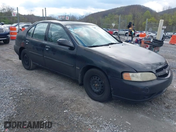 2001 Nissan Altima GXE with VIN 1N4DL01D51C201747, listed as a IAAI auction lot 41970911 with 294,383 mi miles. Bid and sale history available at carsss.com. Image 1.