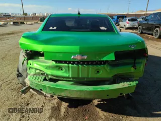 2011 Chevrolet Camaro 2LS z VIN 2G1FA1ED3B9131661, wystawiony jako Copart lot #54277835 z przebiegiem 107 954 mil mil oraz Szkoda całkowita • Salvage title. Historia ofert i sprzedaży dostępna na DreamBid. Obrazek 6.
