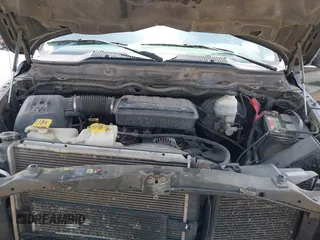 2006 Dodge 1500 ST with VIN 1D7HU18NX6J112309, listed as a IAAI auction lot 42113737 with 270,730 mi miles. Bid and sale history available at carsss.com. Image 10.