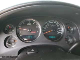 2008 Chevrolet Avalanche LS with VIN 3GNEC12008G248523, listed as a Copart auction lot 87402164 with 204,516 mi miles and Salvage Title. Bid and sale history available at carsss.com. Image 9.