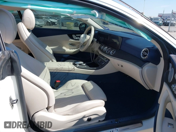 2019 Mercedes-Benz E with VIN WDD1J6HB6KF079366, listed as a IAAI auction lot 41668935 with 73,346 mi miles. Bid and sale history available at carsss.com. Image 5.