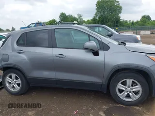 2020 Chevrolet Trax LS with VIN 3GNCJKSB3LL154785, listed as a IAAI auction lot 42523242 with 31,038 mi miles and . Bid and sale history available at DreamBid. Image 14.