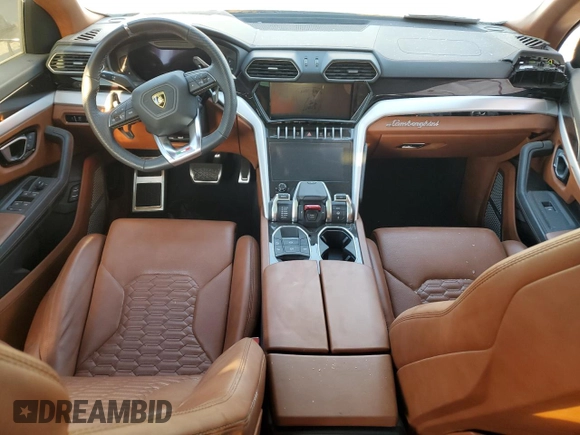 2022 Lamborghini Urus z VIN ZPBUA1ZL8NLA22604, wystawiony jako Copart lot #77174164 z przebiegiem Nie podano mil oraz Szkoda całkowita • Salvage title. Historia ofert i sprzedaży dostępna na DreamBid. Obrazek 8.