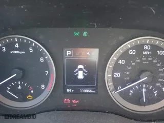 2018 Hyundai Tucson SEL with VIN KM8J33A4XJU725819, listed as a IAAI auction lot 42025469 with 119,866 mi miles. Bid and sale history available at carsss.com. Image 7.