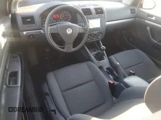 2008 Volkswagen Rabbit S с VIN WVWAB71K48W136325, выставлен на аукционе Copart как лот 82622124 с пробегом 129 104 миль миль и Списание • Salvage title. История ставок и продаж доступна на DreamBid. Изображение 8.