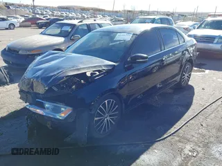 2012 Volkswagen Jetta Sedan SEL w/Sunroof with VIN 3VWLX7AJ1CM376990, listed as a IAAI auction lot 41206594 with 50,906 mi miles. Bid and sale history available at carsss.com. Image 19.