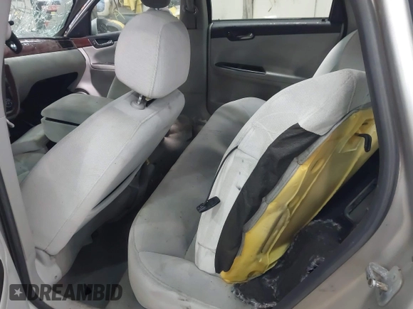 2006 Chevrolet Impala LS with VIN 2G1WB58KX69304189, listed as a IAAI auction lot 41914323 with Not Provided miles and . Bid and sale history available at DreamBid. Image 8.
