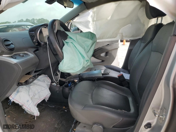 2015 Chevrolet Spark EV LT with VIN KL8CL6S06FC818689, listed as a Copart auction lot 65490084 with 0 mi miles and Salvage Title. Bid and sale history available at carsss.com. Image 7.