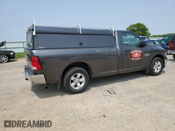 2018 Ram 1500 Tradesman z VIN 3C6JR6DG8JG250868, wystawiony jako Copart lot #58997015 z przebiegiem 109 142 mil mil oraz Czysty tytuł • Clean title. Historia ofert i sprzedaży dostępna na DreamBid. Obrazek 3.