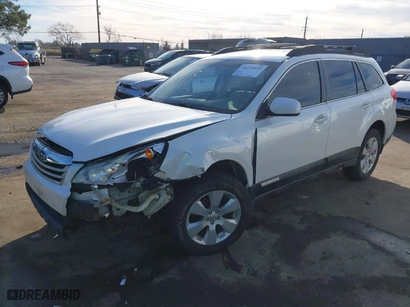 2011 Subaru Outback 2.5i Prem AWP/Pwr Moon with VIN 4S4BRBGC5B3369914, listed as a IAAI auction lot 41239628 with 170,078 mi miles. Bid and sale history available at carsss.com. Image 2.
