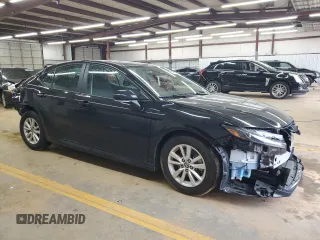 2025 Toyota Camry LE with VIN 4T1DAACK8SU528619, listed as a Copart auction lot 51645145 with 5,915 mi miles and Salvage Title. Bid and sale history available at DreamBid. Image 4.
