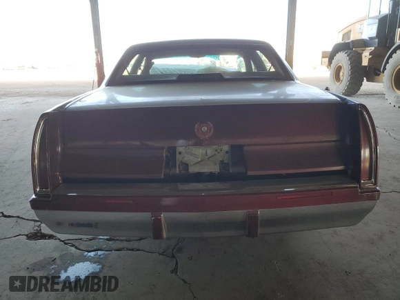 1993 Cadillac Fleetwood z VIN 1G6DW5270PR704750, wystawiony jako Copart lot #88751055 z przebiegiem Nie podano mil oraz Szkody całkowita. Historia ofert i sprzedaży dostępna na DreamBid. Obrazek 6.
