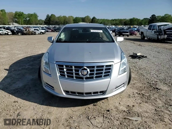 2013 Cadillac XTS Luxury with VIN 2G61P5S34D9100119, listed as a Copart auction lot 52525975 with 153,977 mi miles and Clean Title. Bid and sale history available at carsss.com. Image 10.