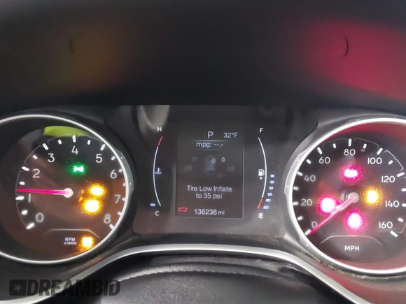 2019 Jeep Compass Latitude with VIN 3C4NJCBB2KT843724, listed as a IAAI auction lot 41366778 with 136,236 mi miles and . Bid and sale history available at DreamBid. Image 7.