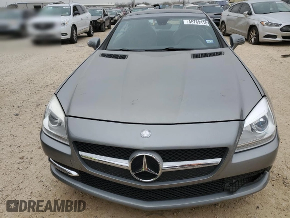 2013 Mercedes-Benz SLK 250 с VIN WDDPK4HAXDF070563, выставлен на аукционе Copart как лот 45769115 с пробегом 66 371 миль миль и Списание • Salvage title. История ставок и продаж доступна на DreamBid. Изображение 5.