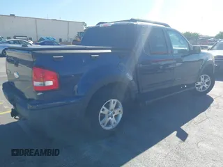 2007 Ford Explorer Sport Trac XLT z VIN 1FMEU31K57UA25387, wystawiony jako IAAI lot #41839716 z przebiegiem 199 004 mil mil oraz . Historia ofert i sprzedaży dostępna na DreamBid. Obrazek 4.
