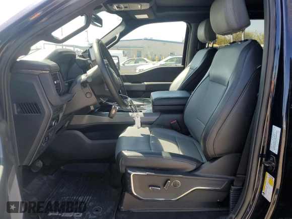 2023 Ford F-150 Lightning Pro z VIN 1FT6W1EV0PWG28960, wystawiony jako Copart lot #51858855 z przebiegiem Nie podano mil oraz Nie do naprawy • Non repairable. Historia ofert i sprzedaży dostępna na DreamBid. Obrazek 7.