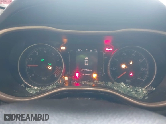 2015 Jeep Cherokee Latitude с VIN 1C4PJMCS6FW792306, выставлен на аукционе IAAI как лот 42311276 с пробегом 162 791 миль миль и . История ставок и продаж доступна на DreamBid. Изображение 7.
