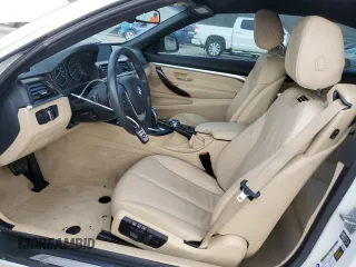 2014 BMW 4 Series 435i z VIN WBA3T3C5XEP737134, wystawiony jako Copart lot #44107955 z przebiegiem 53 637 mil mil oraz Szkody całkowita. Historia ofert i sprzedaży dostępna na DreamBid. Obrazek 7.