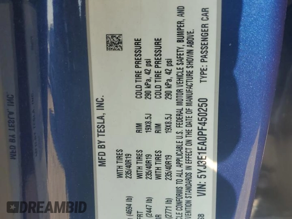 2023 Tesla Model 3 z VIN 5YJ3E1EA0PF450250, wystawiony jako Copart lot #64609205 z przebiegiem 80 240 mil mil oraz Czysty tytuł • Clean title. Historia ofert i sprzedaży dostępna na DreamBid. Obrazek 12.
