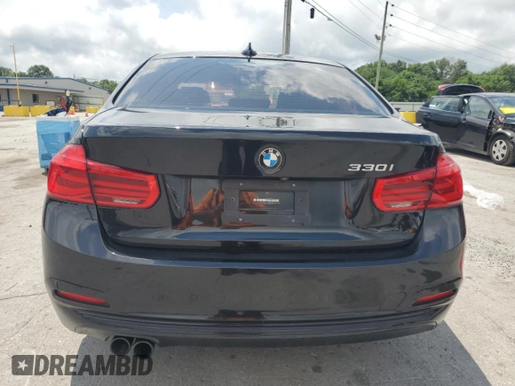 2018 BMW 3 Series 330i z VIN WBA8B9G5XJNU99474, wystawiony jako Copart lot #61053485 z przebiegiem 66 868 mil mil oraz Szkoda całkowita • Salvage title. Historia ofert i sprzedaży dostępna na DreamBid. Obrazek 6.
