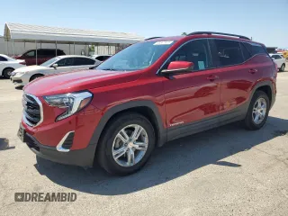 2021 GMC Terrain SLE z VIN 3GKALMEV0ML314123, wystawiony jako Copart lot #55341825 z przebiegiem 48 981 mil mil oraz Szkoda całkowita • Salvage title. Historia ofert i sprzedaży dostępna na DreamBid. Obrazek 1.