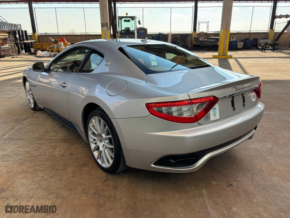 2012 Maserati GranTurismo S with VIN ZAM45KLA6C0066006, listed as a Copart auction lot 88821265 with 16,914 mi miles and Salvage Title. Bid and sale history available at carsss.com. Image 3.