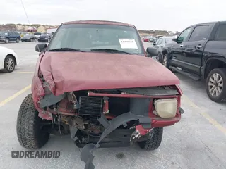 2000 Mercury Mountaineer Convenience с VIN 4M2ZU66E9YUJ31251, выставлен на аукционе IAAI как лот 41490035 с пробегом 310 778 миль миль и . История ставок и продаж доступна на DreamBid. Изображение 6.