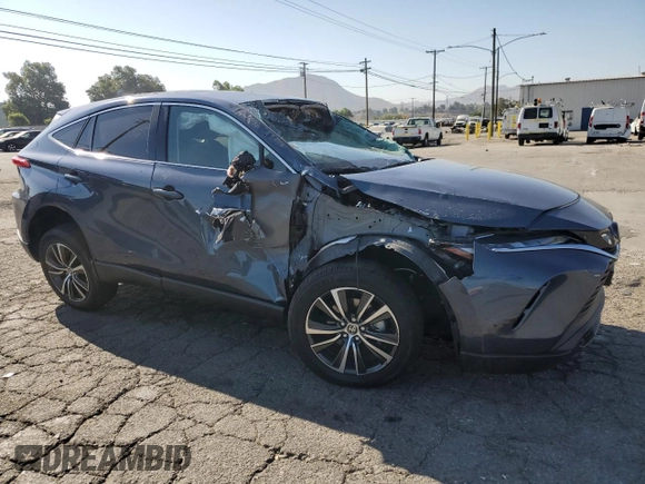 2024 Toyota Venza LE with VIN JTEAAAAH2RJ153672, listed as a Copart auction lot 63908794 with 5,414 mi miles and Salvage Title. Bid and sale history available at carsss.com. Image 4.