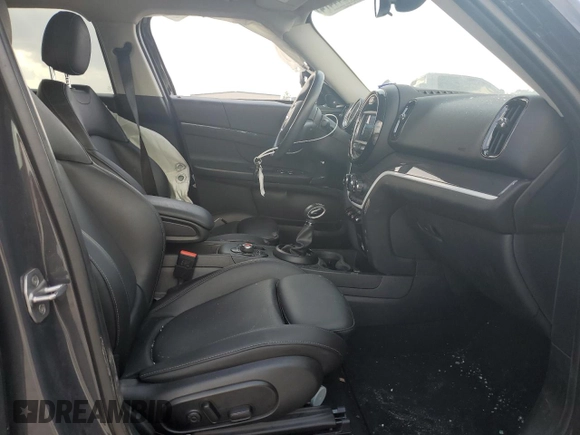 2018 MINI Countryman Cooper S with VIN WMZYT3C37J3E93292, listed as a Copart auction lot 79244474 with 31,582 mi miles and Salvage Title. Bid and sale history available at carsss.com. Image 7.