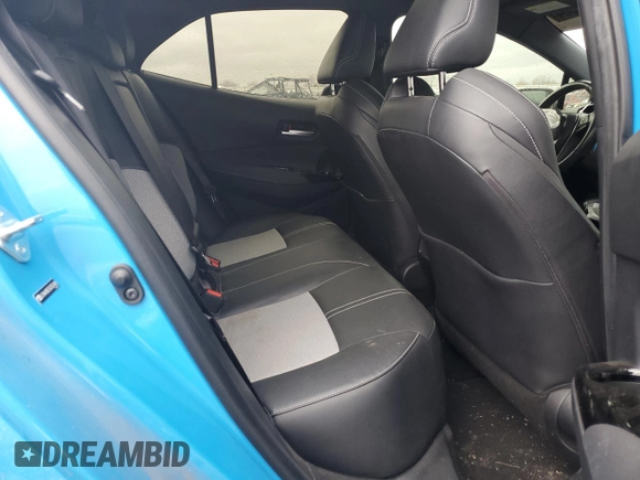 2019 Toyota Corolla Hatchback SE with VIN JTNK4RBE3K3003448, listed as a Copart auction lot 37805584 with 107,354 mi miles. Bid and sale history available at carsss.com. Image 10.