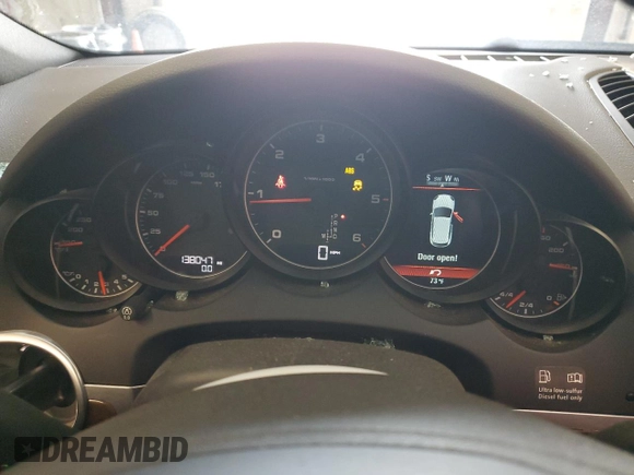 2013 Porsche Cayenne Diesel с VIN WP1AF2A2XDLA21133, выставлен на аукционе Copart как лот 46412045 с пробегом 138 047 миль миль и Списание • Salvage title. История ставок и продаж доступна на DreamBid. Изображение 9.