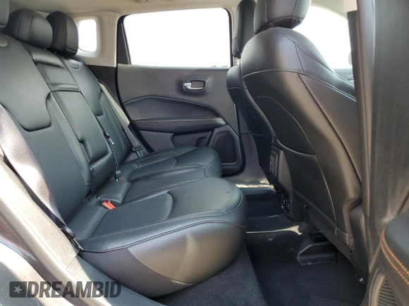 2019 Jeep Compass Limited z VIN 3C4NJDCB5KT827537, wystawiony jako Copart lot #59632135 z przebiegiem 42 063 mil mil oraz Szkoda całkowita • Salvage title. Historia ofert i sprzedaży dostępna na DreamBid. Obrazek 11.