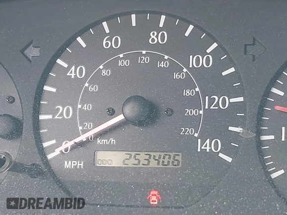 2000 Toyota Solara SE with VIN 2T1CG22P0YC393112, listed as a IAAI auction lot 41677631 with 253,406 mi miles. Bid and sale history available at carsss.com. Image 7.