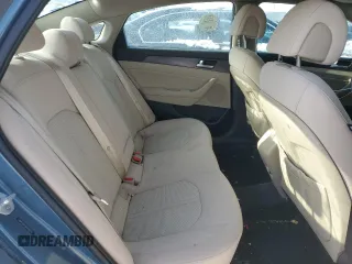 2017 Hyundai Sonata Sport with VIN 5NPE34AF0HH439270, listed as a Copart auction lot 89333675 with 194,457 mi miles and Salvage Title. Bid and sale history available at DreamBid. Image 10.