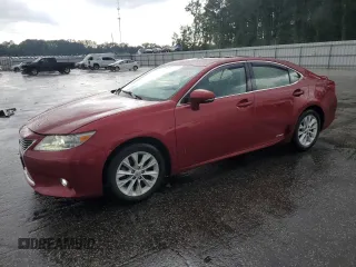 2014 Lexus ES 300h z VIN JTHBW1GG7E2044183, wystawiony jako Copart lot #56137865 z przebiegiem 175 943 mil mil oraz Szkoda całkowita • Salvage title. Historia ofert i sprzedaży dostępna na DreamBid. Obrazek 1.