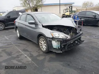 2019 Nissan Sentra SV z VIN 3N1AB7AP1KL629438, wystawiony jako IAAI lot #42061331 z przebiegiem 56 344 mil mil oraz . Historia ofert i sprzedaży dostępna na DreamBid. Obrazek 1.