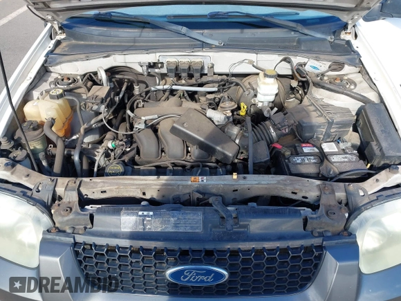 2006 Ford Escape XLT with VIN 1FMCU03116KA05836, listed as a IAAI auction lot 42310284 with 128,620 mi miles and . Bid and sale history available at DreamBid. Image 10.