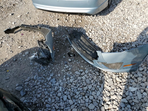 2011 Ford Fusion Hybrid with VIN 3FADP0L32BR255759, listed as a Copart auction lot 56836125 with 141,386 mi miles and Salvage title. Bid and sale history available at DreamBid. Image 12.