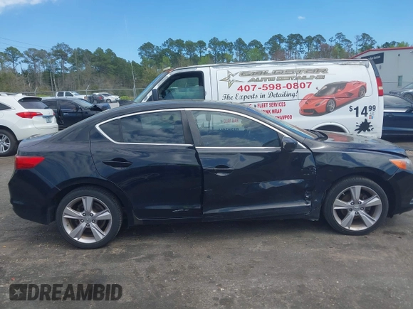 2014 Acura ILX Premium Pkg with VIN 19VDE1F51EE006568, listed as a IAAI auction lot 41791025 with 118,803 mi miles. Bid and sale history available at carsss.com. Image 13.