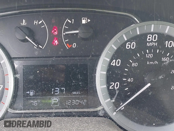 2015 Nissan Sentra SR with VIN 3N1AB7AP5FY236020, listed as a IAAI auction lot 42152649 with 123,042 mi miles and . Bid and sale history available at DreamBid. Image 7.